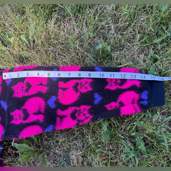 Kids Cat Fleece Pullover - Picture 6 of 6